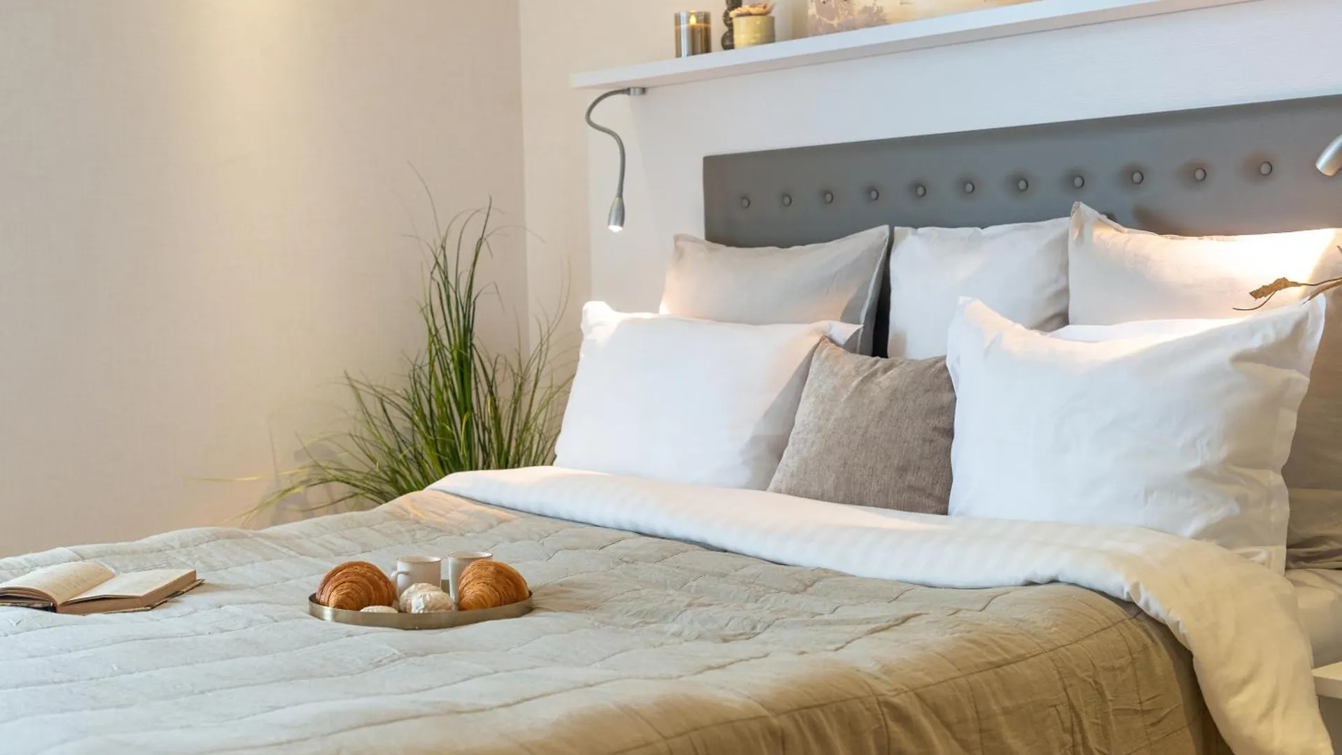 Apartment Serenity Oasis With Sea View By Aesthaven Batumi